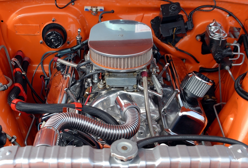 garagiste-DRAP-min_car-engine-1738309